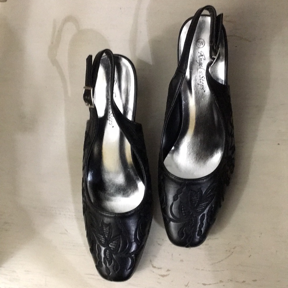 Angel steps shoes